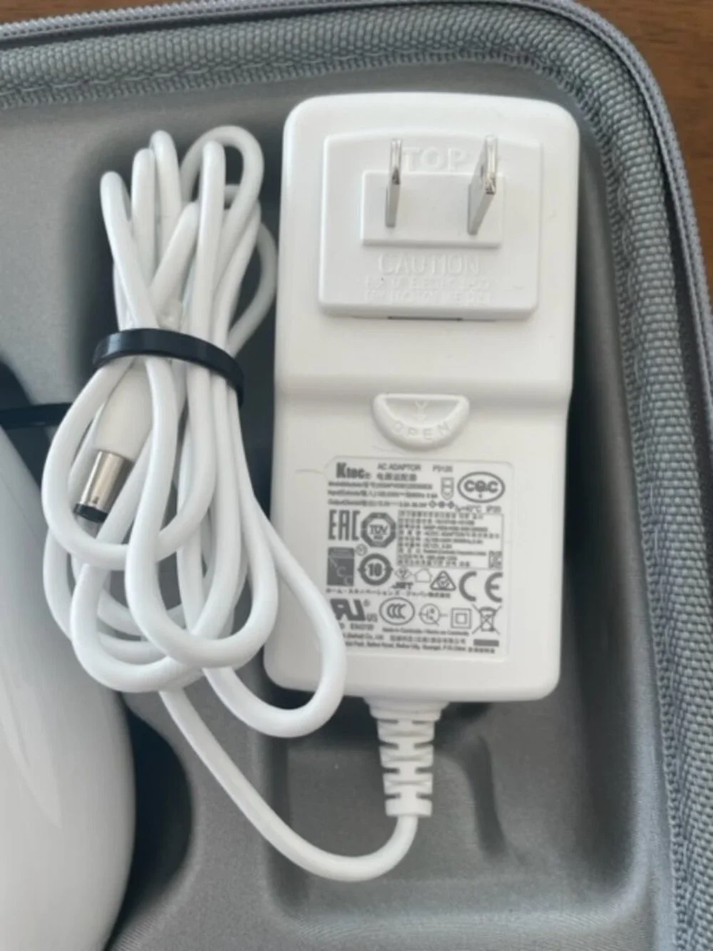 Silk'n Infinity Laser Hair Removal Device H3102, Case & Charger